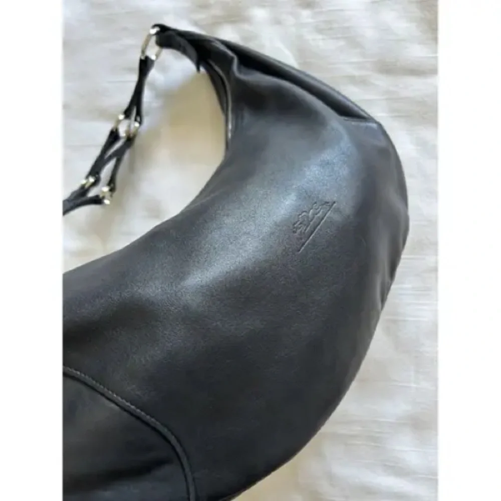 Longchamp Black Leather Shoulder Bag - Picture 5 of 11